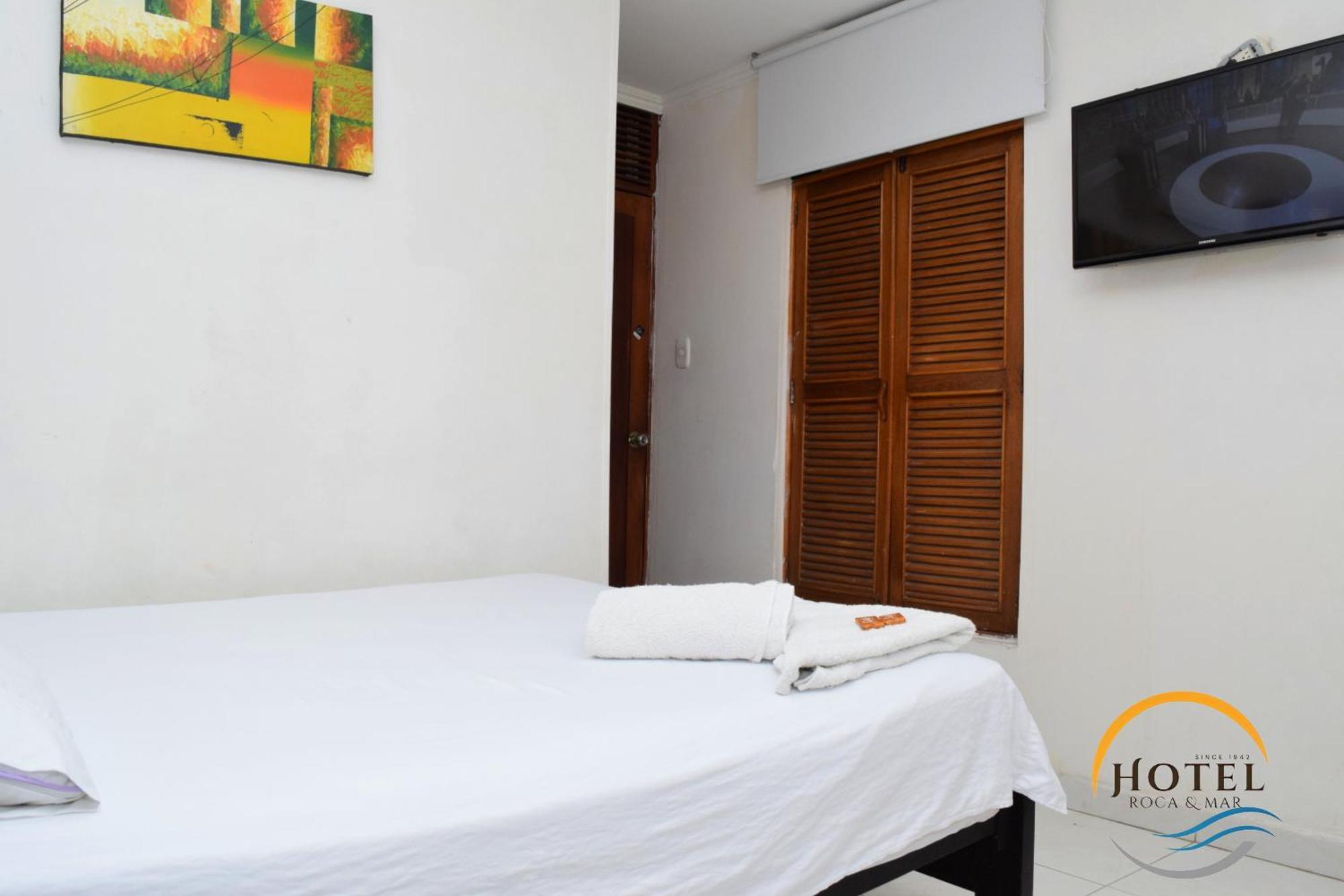 Hotel Roca & Mar 圣玛尔塔 外观 照片